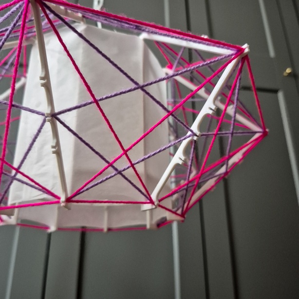 Lustr Efraim fialový růžový barevný