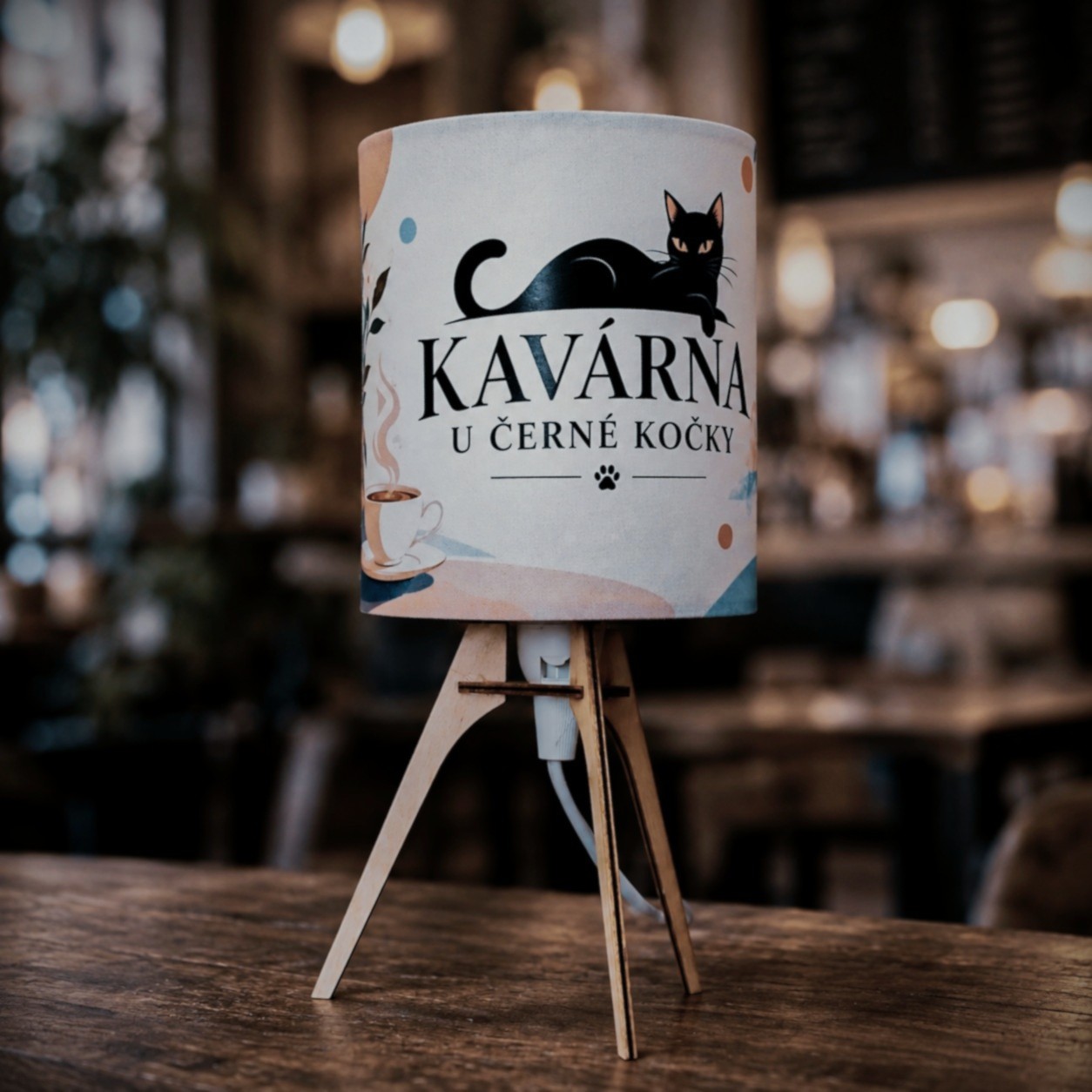 ručně vyráběné lampy pro kavárny a restaurace